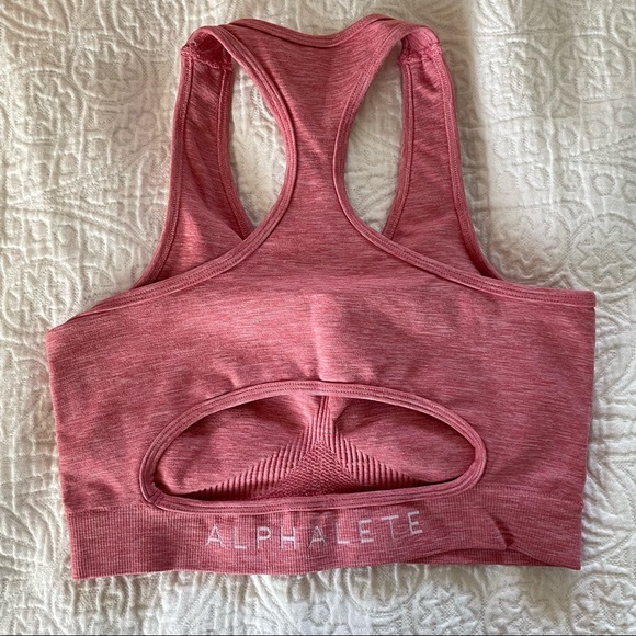 Alphalete Other - Alphalete aero sports bra